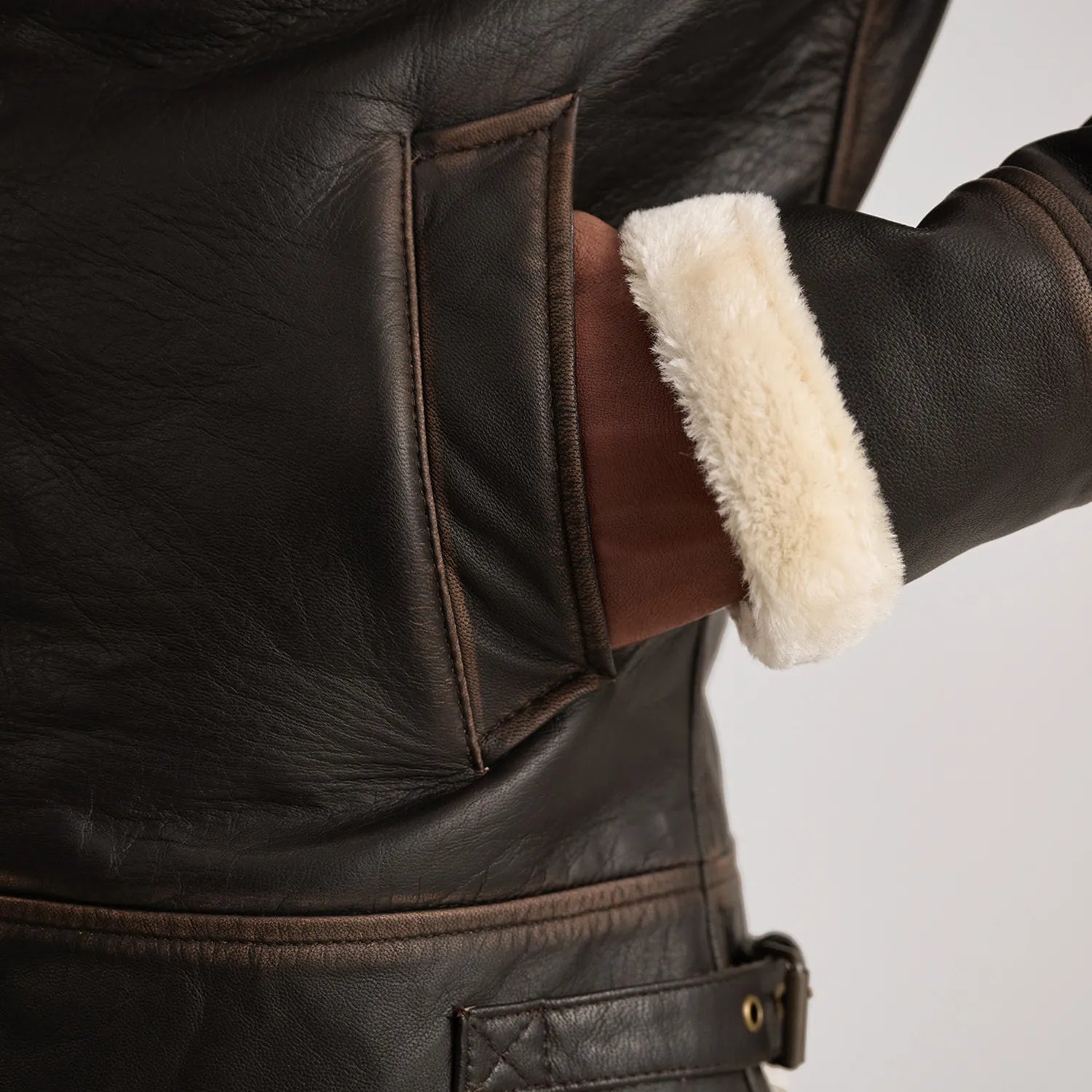 Brown B3 aviator jacket back. White shearling, sheepskin leather, winter coat.